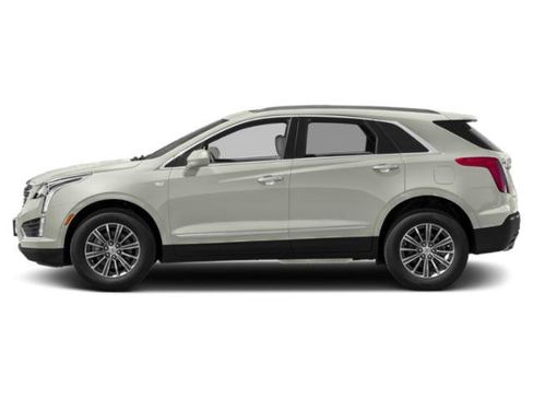 Used 2019 Cadillac XT5 Luxury FWD image 3