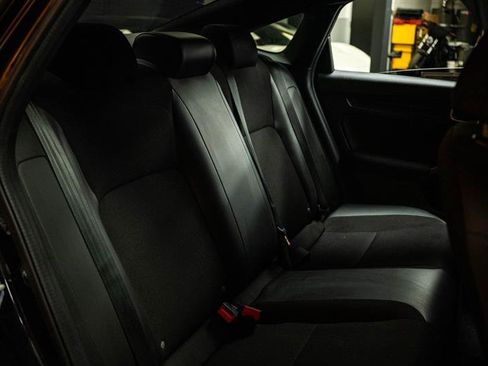 Used 2023 Honda Civic Sport image 11