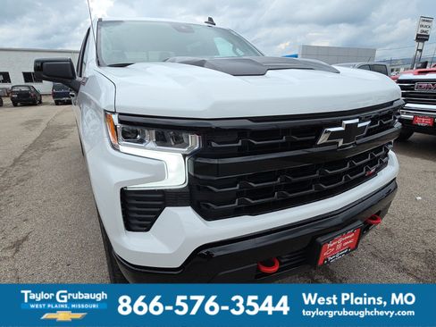 New 2026 Chevrolet Silverado 1500 LT Trail Boss w/ Convenience Package II AWD/4WD image 12