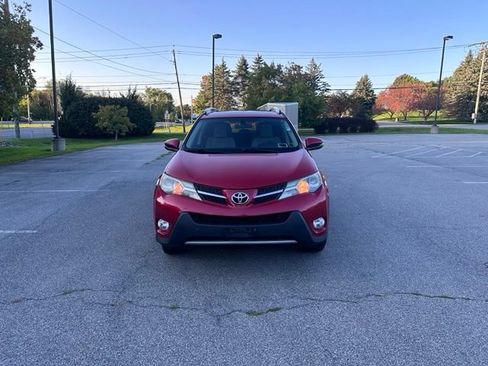 Used 2014 Toyota RAV4 XLE AWD/4WD image 8