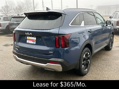 New 2026 Kia Sorento S image 5