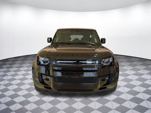 New 2026 Land Rover Defender 130 V8 AWD/4WD image 7