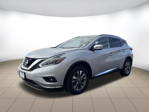 Used 2018 Nissan Murano SV FWD image 3