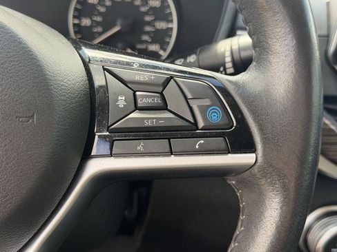 Used 2022 Nissan Altima 2.5 SL AWD/4WD image 23