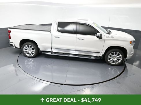 Used 2022 Chevrolet Silverado 1500 High Country w/ High Country Premium Package image 47