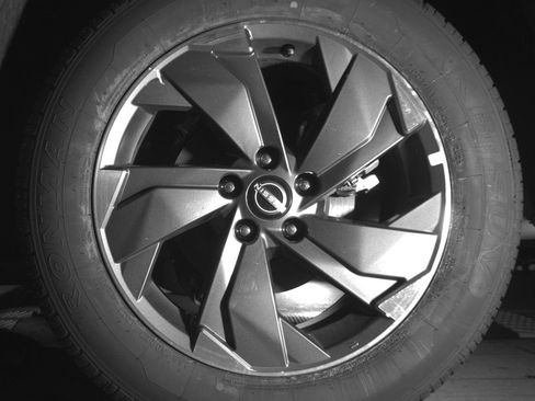 Used 2025 Nissan Rogue SV FWD image 14