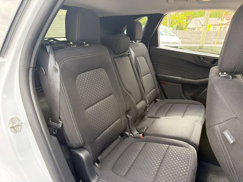 Certified 2025 Ford Escape Active AWD/4WD image 23