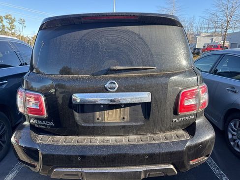 Used 2019 Nissan Armada Platinum w/ Captain's Chairs Package image 9