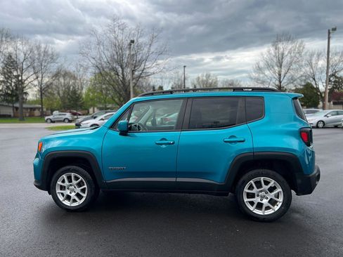 Used 2021 Jeep Renegade Latitude AWD/4WD image 14