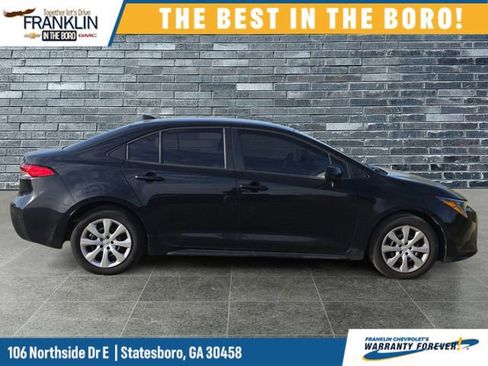 Used 2024 Toyota Corolla LE FWD image 6