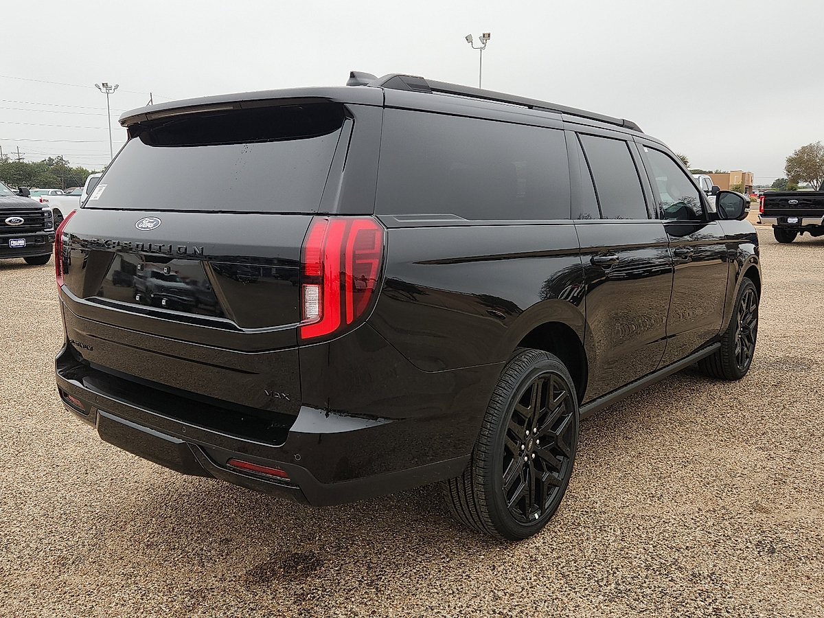 New 2027 Ford Expedition Max Platinum w/ Stealth Performance Package AWD/4WD image 4