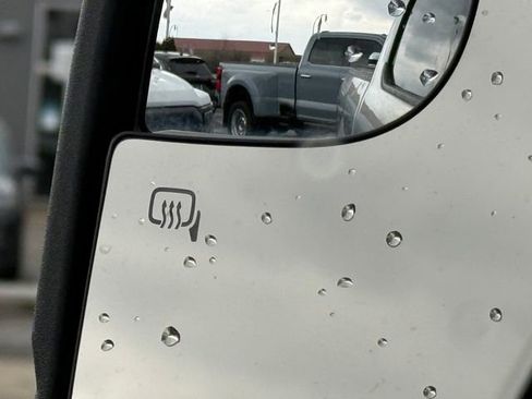 Certified 2019 Ford F150 XLT w/ Equipment Group 302A Luxury image 23