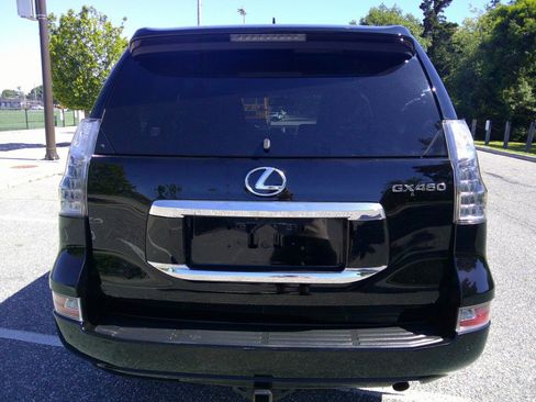 Used 2018 Lexus GX 460 Premium AWD/4WD image 11