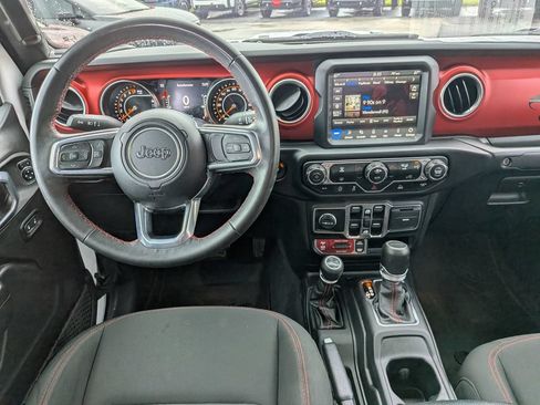 Used 2023 Jeep Gladiator Rubicon w/ Trailer Tow Package AWD/4WD image 21