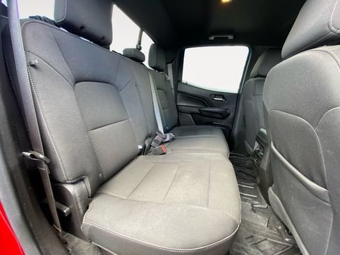Used 2023 Chevrolet Colorado LT w/ LT Convenience Package II AWD/4WD image 14