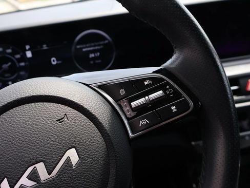 Certified 2024 Kia Seltos SX AWD/4WD image 32