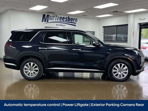 Used 2024 Hyundai Palisade SEL FWD image 4