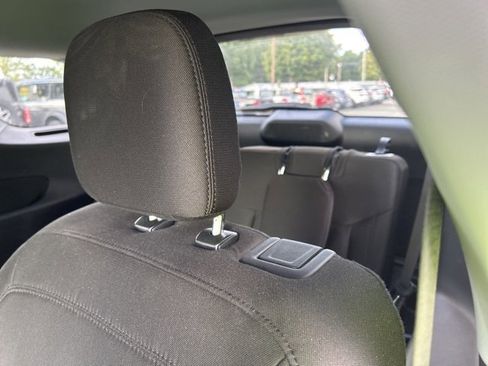 Used 2022 Ford Explorer XLT w/ Class IV Trailer Tow Package image 15