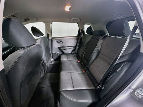 Used 2021 Nissan Rogue S FWD image 27