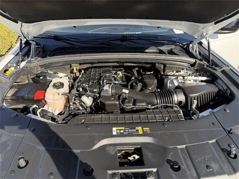 Used 2023 Jeep Grand Cherokee L Laredo image 25