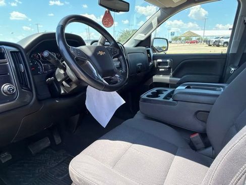 Used 2018 Chevrolet Silverado 1500 LT w/ Texas Edition RWD image 15