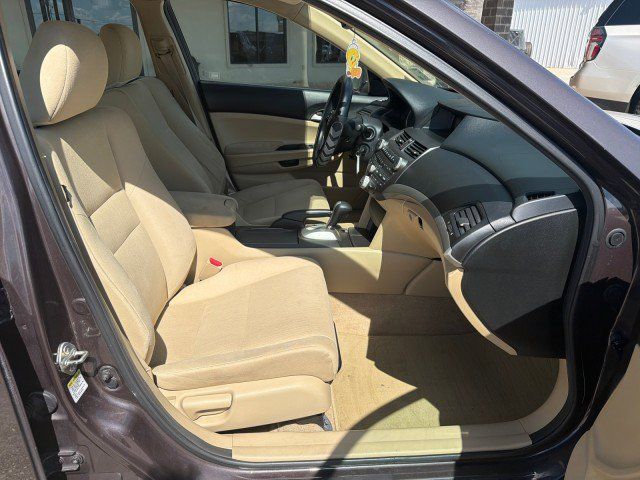 Used 2012 Honda Accord LX image 23