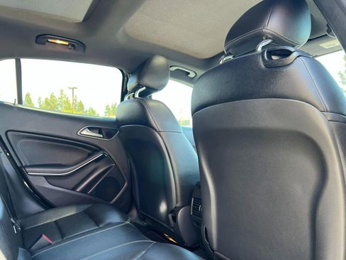 Used 2016 Mercedes-Benz GLA 250 4MATIC image 26