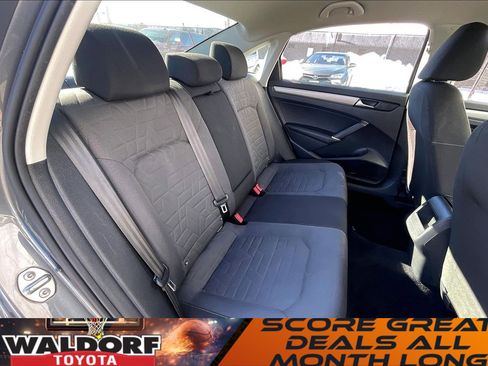 Used 2021 Volkswagen Passat 2.0T S image 31