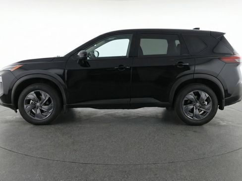 Used 2025 Nissan Rogue SV image 5