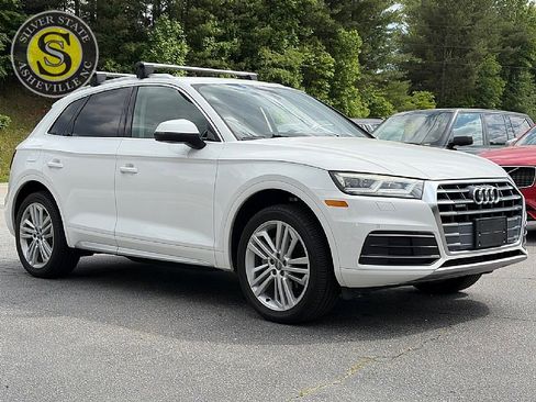 Used 2019 Audi Q5 2.0T Premium Plus w/ Premium Plus Package AWD/4WD image 8