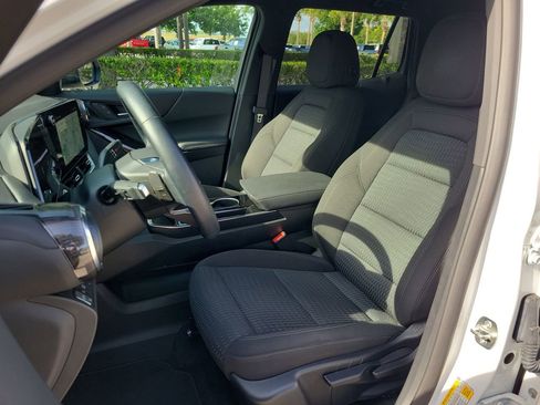 Used 2026 Chevrolet Equinox LT FWD image 15