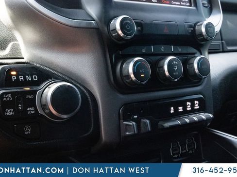 Used 2020 RAM 1500 Big Horn AWD/4WD image 11