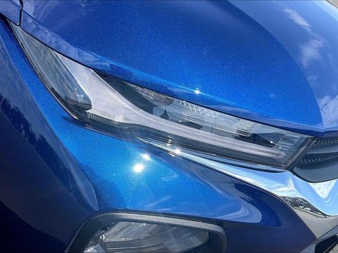 Used 2023 Chevrolet TrailBlazer LT FWD image 24