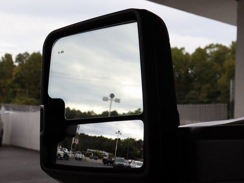 Used 2020 Chevrolet Silverado 2500 LTZ w/ LTZ Plus Package image 13