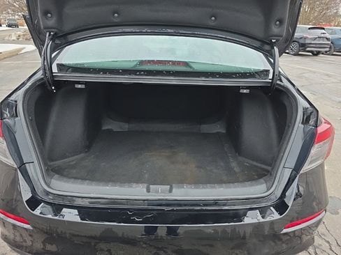 Used 2025 Honda Civic Sport image 23