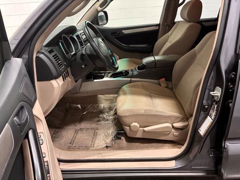 Used 2006 Toyota 4Runner Sport image 14