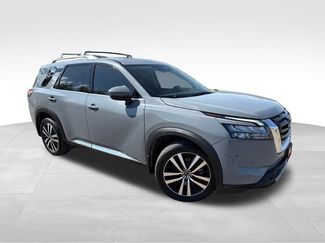 Certified 2025 Nissan Pathfinder Platinum AWD/4WD 360° Tour