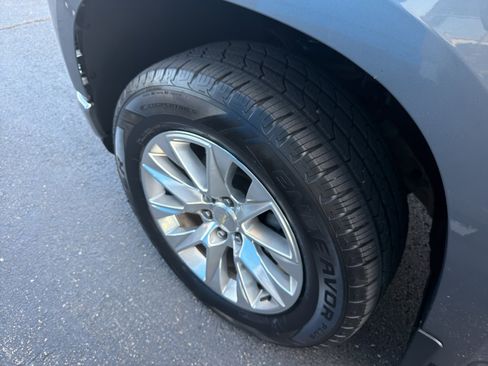 Used 2019 Chevrolet Silverado 1500 LTZ w/ LTZ Plus Package AWD/4WD image 9