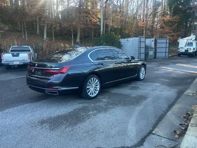 Used 2022 BMW 740i xDrive w/ Premium Package