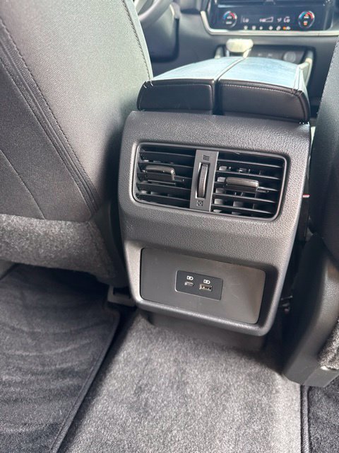 Certified 2023 Nissan Rogue SV AWD/4WD image 18