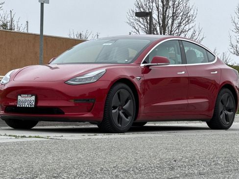 Used 2018 Tesla Model 3 Long Range AWD/4WD image 8