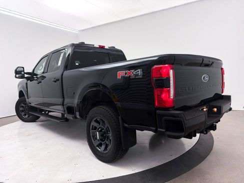 Used 2023 Ford F250 Lariat w/ Lariat Ultimate Package image 11