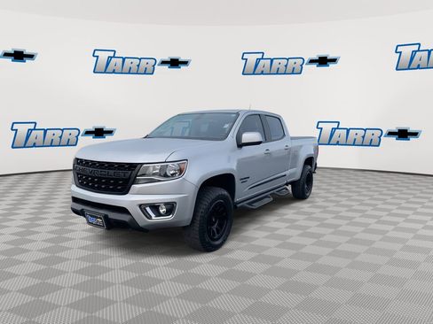 Used 2020 Chevrolet Colorado LT w/ Colorado RST Special Edition image 4