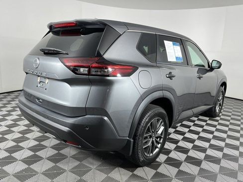 Used 2021 Nissan Rogue S FWD image 8
