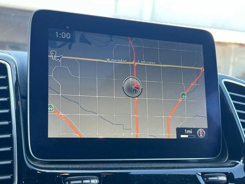 Used 2017 Mercedes-Benz GLE 43 AMG 4MATIC image 19