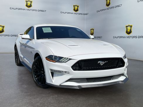 Used 2020 Ford Mustang GT Premium w/ GT Performance Package RWD image 3