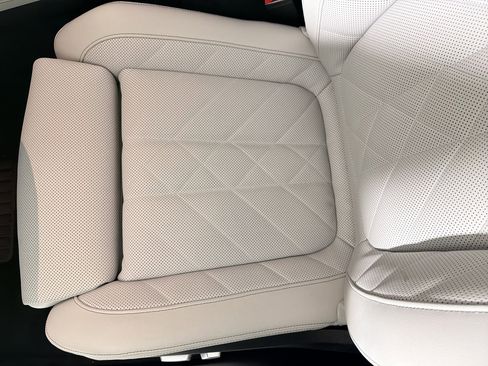 Certified 2024 BMW X5 sDrive40i w/ Premium Package RWD image 23