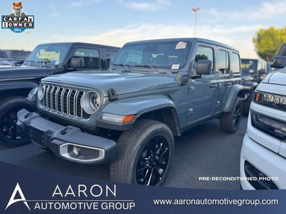 Used 2025 Jeep Wrangler Unlimited Sahara w/ Safety Group