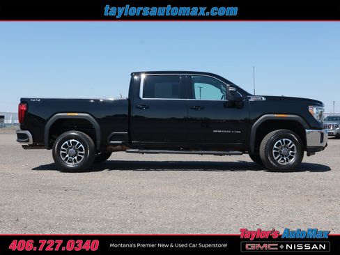 Used 2022 GMC Sierra 2500 SLE w/ Remote Start Package AWD/4WD image 3