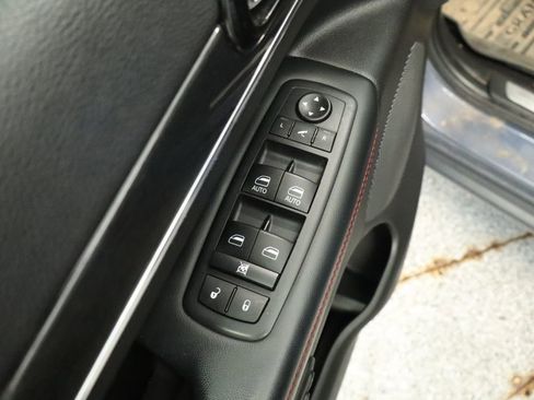 Certified 2021 Jeep Grand Cherokee Trailhawk w/ Trailhawk Luxury Group image 41